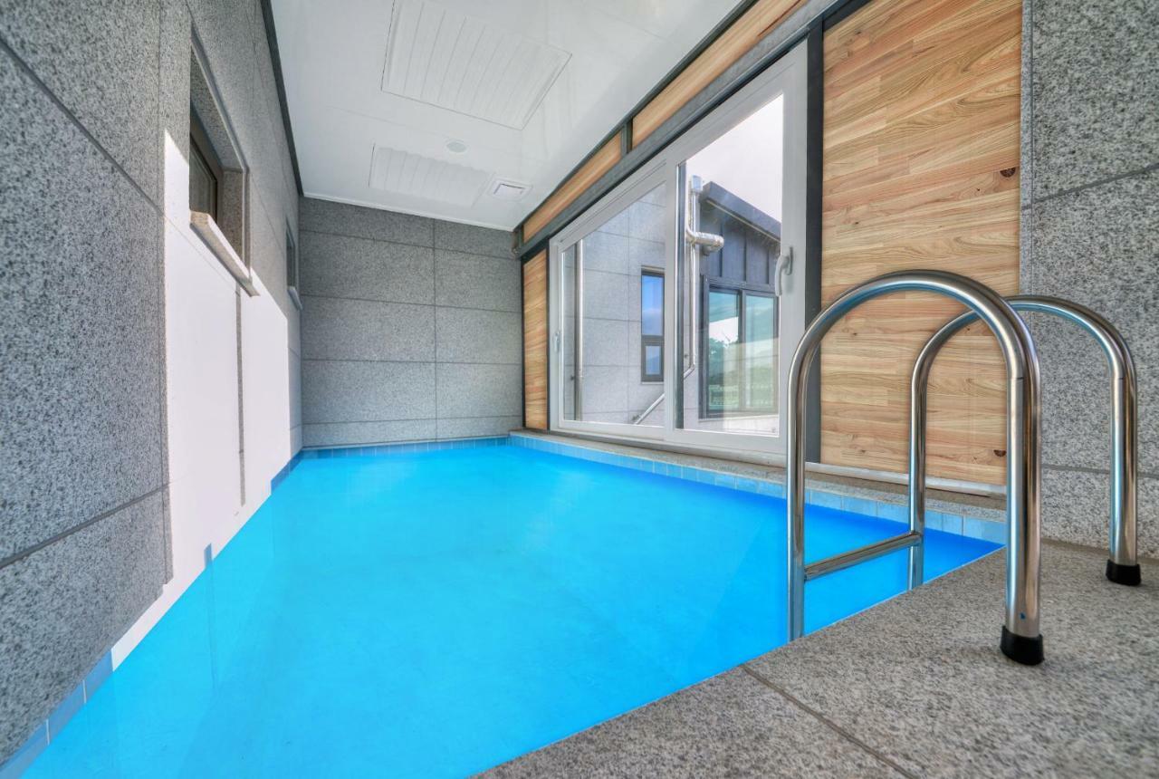 ซกโช ลัสโซ พูล วิลลา เพนชั่น Villa ภายนอก รูปภาพ